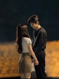 Ảnh bìa của Chọn Cách Buông Bỏ Sau Tám Năm Yêu Anh