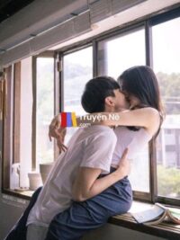 Ảnh bìa của Bí Mật Sau Cánh Cửa